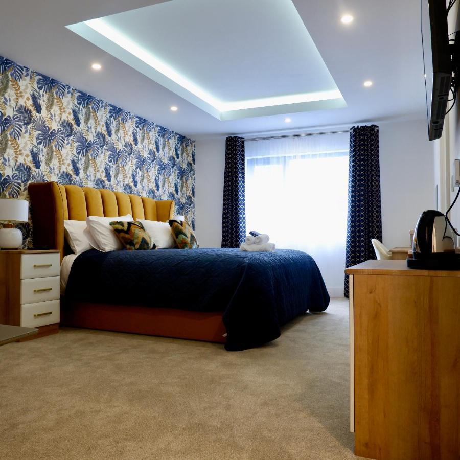 The Wylies Hotel Dunmurry ภายนอก รูปภาพ