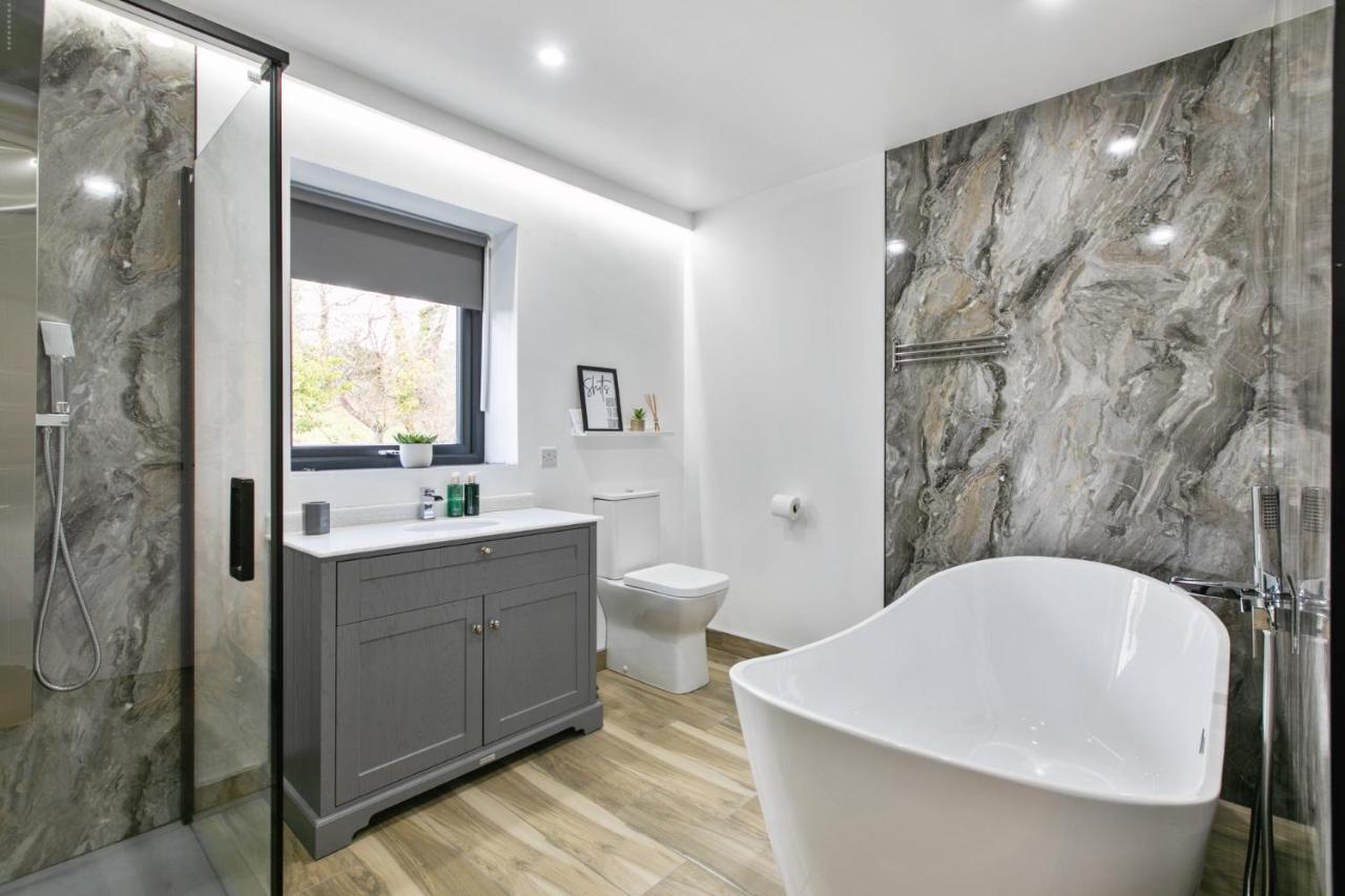The Wylies Hotel Dunmurry ภายนอก รูปภาพ