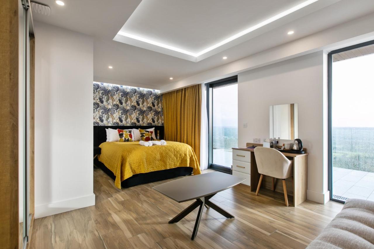 The Wylies Hotel Dunmurry ภายนอก รูปภาพ